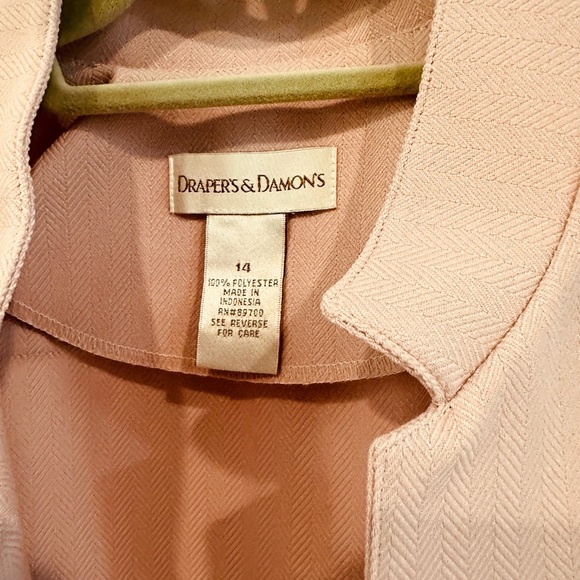 Pink Structured Blazer with Mandarin Neckline - Picture 2 of 3